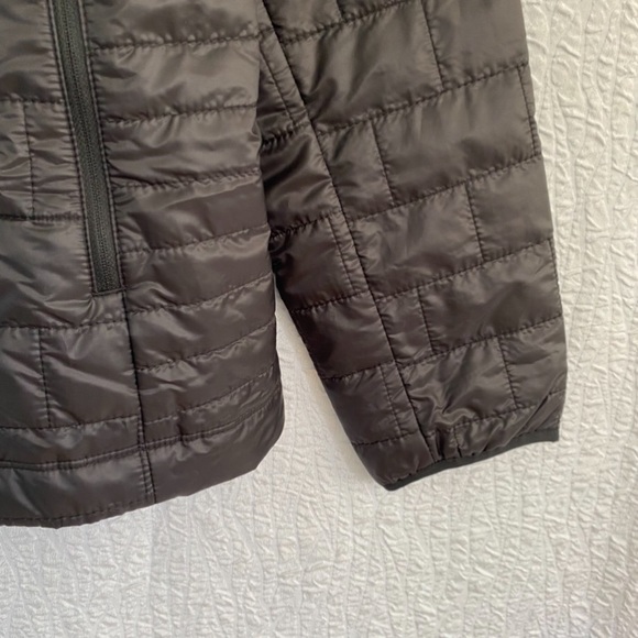 Patagonia Black Nano Puff Jacket Puffer Lightweight Packable NEW - Picture 4 of 6